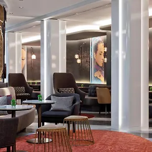 **** Hotel Renaissance Schoenbrunn Austria