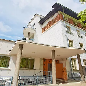 3* Panzió Saint Ignatius Retreat House